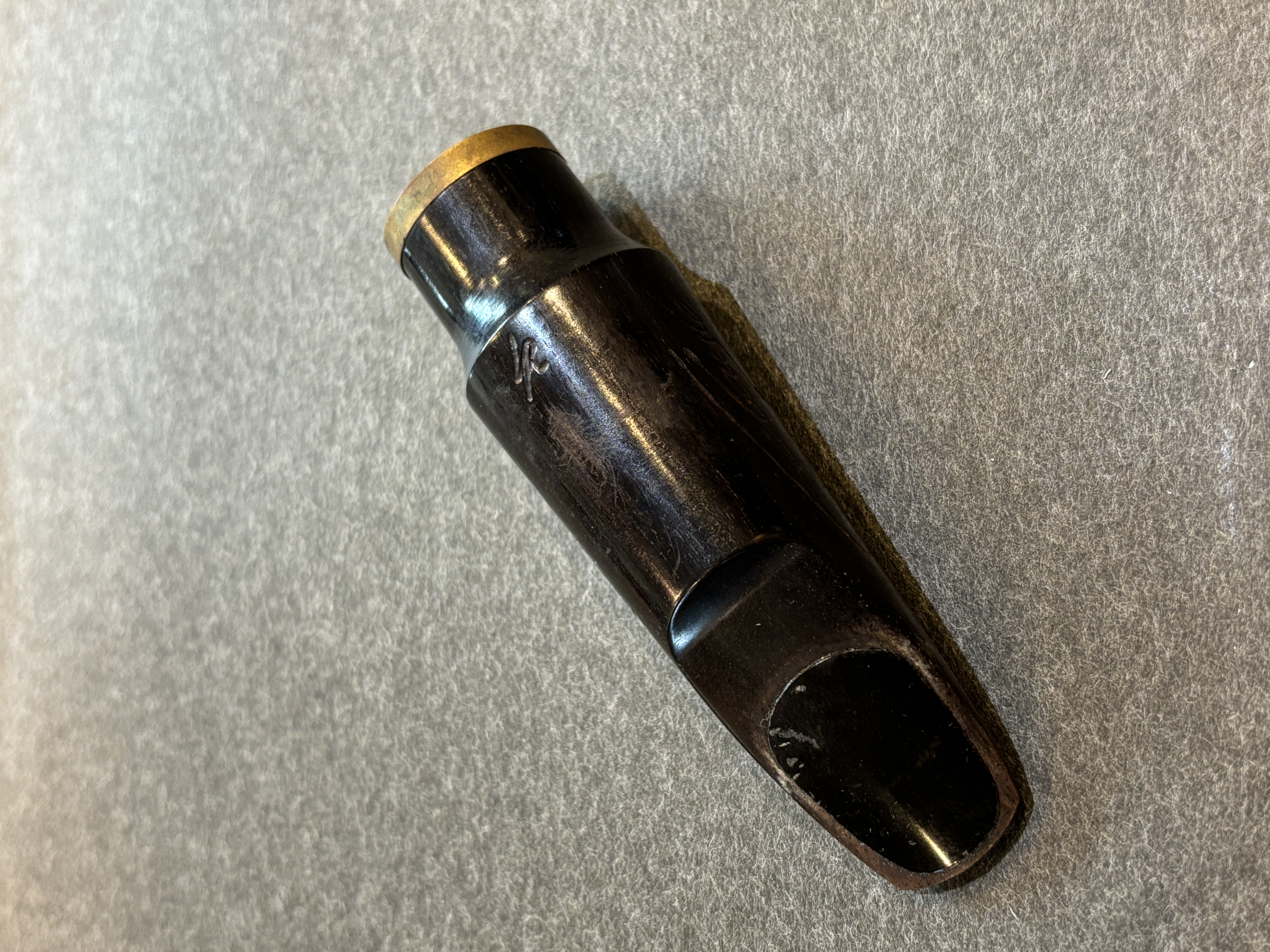 ブラス チューバ 使用感あり Low Brass | 中古金管楽器通販 2/2