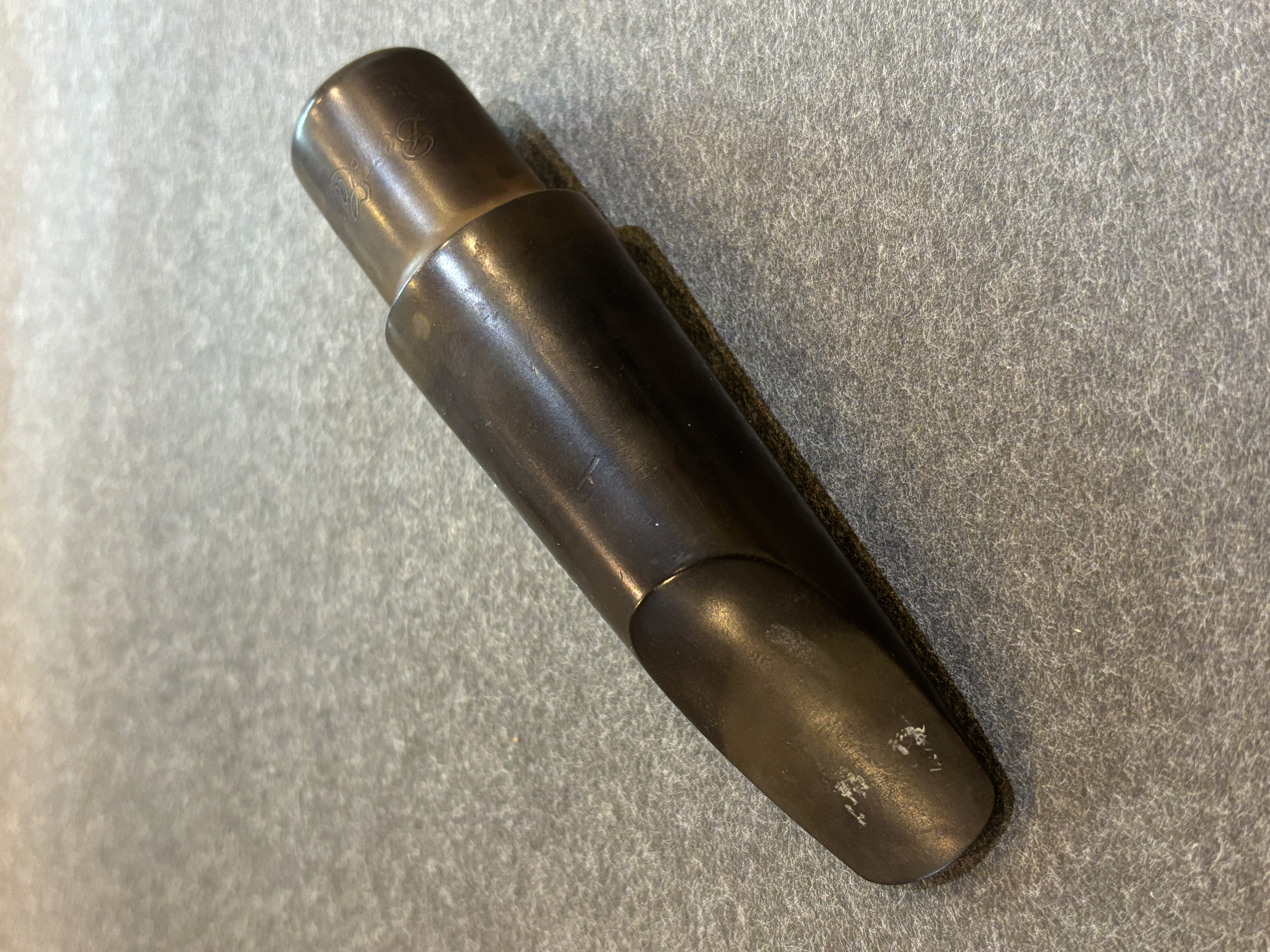Berg Larsen 115 1 offset M Hard Rubber Tenor Sax Mouthpiece