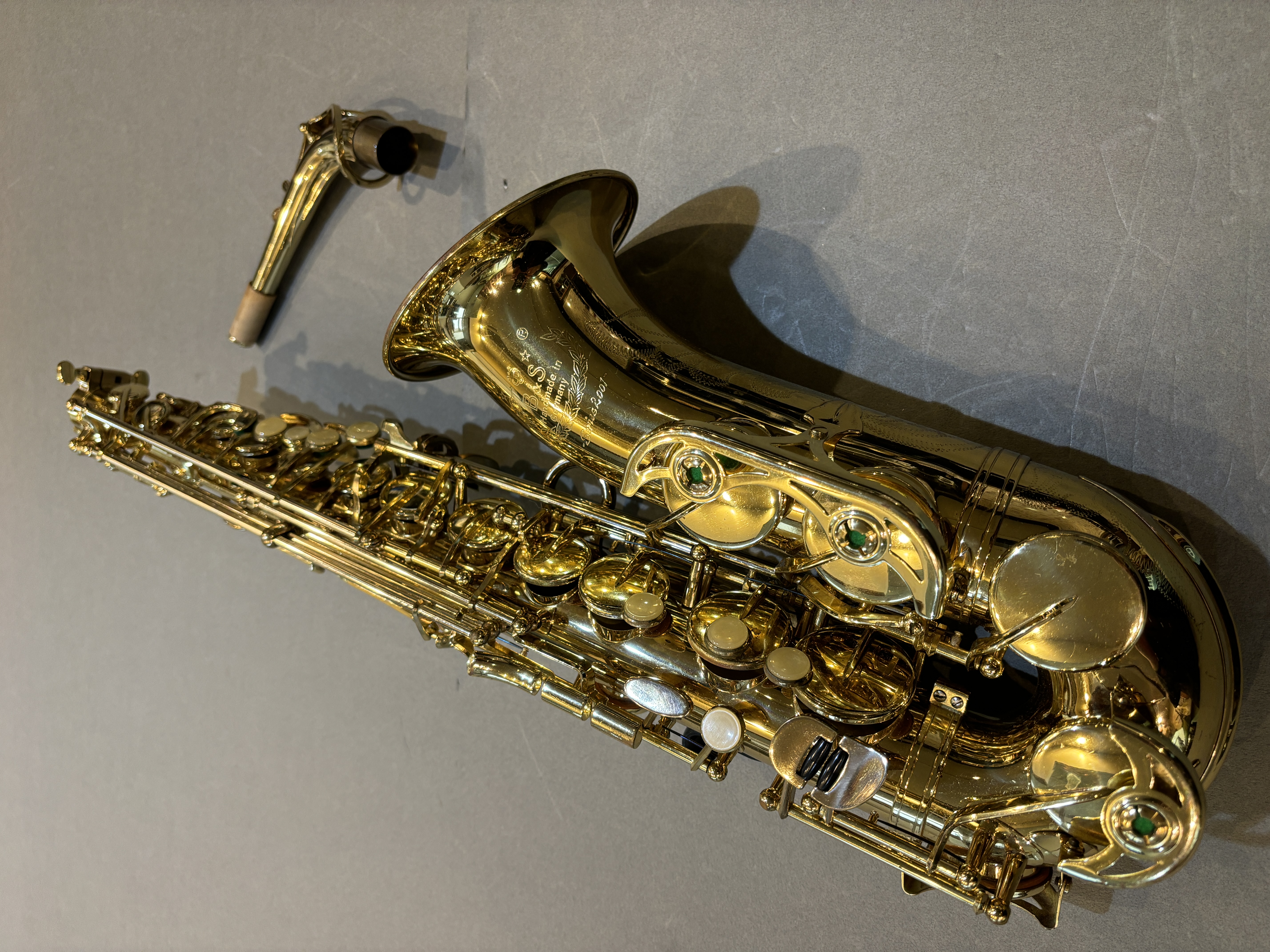 B&S Series 2001 Alto Sax Gold Lacquer